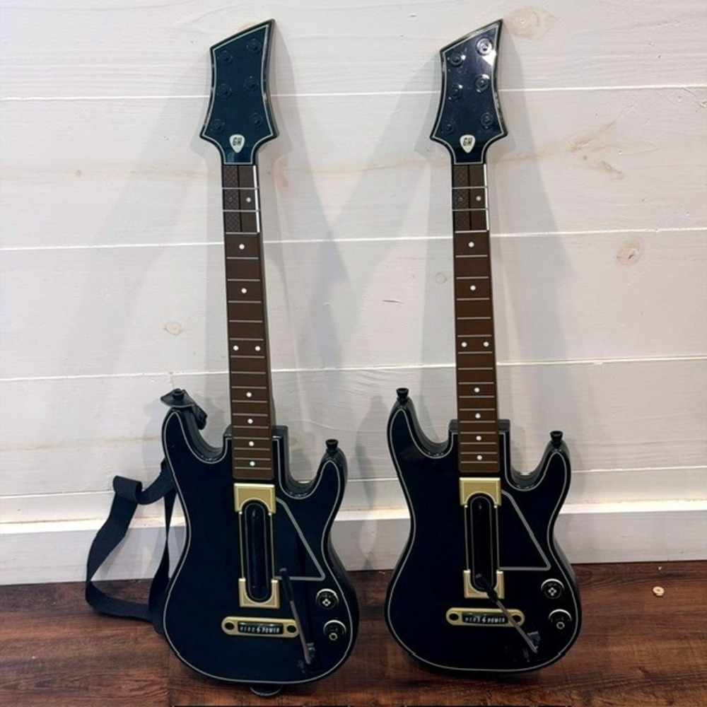 Activision Guitar Hero Live Wireless Controller 2-Pack 0000654 Bundle NO Dongles